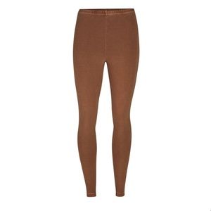 SKIMS Outdoor Leggins (xs)